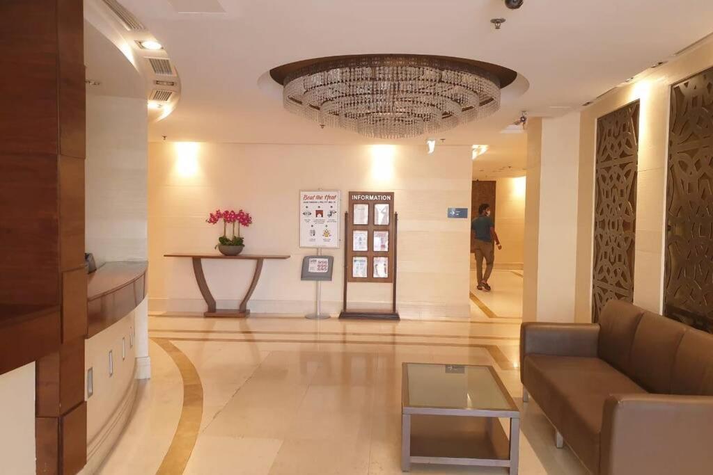 Beautiful Apartment With Amazing Sea Views ดูไบ ภายนอก รูปภาพ